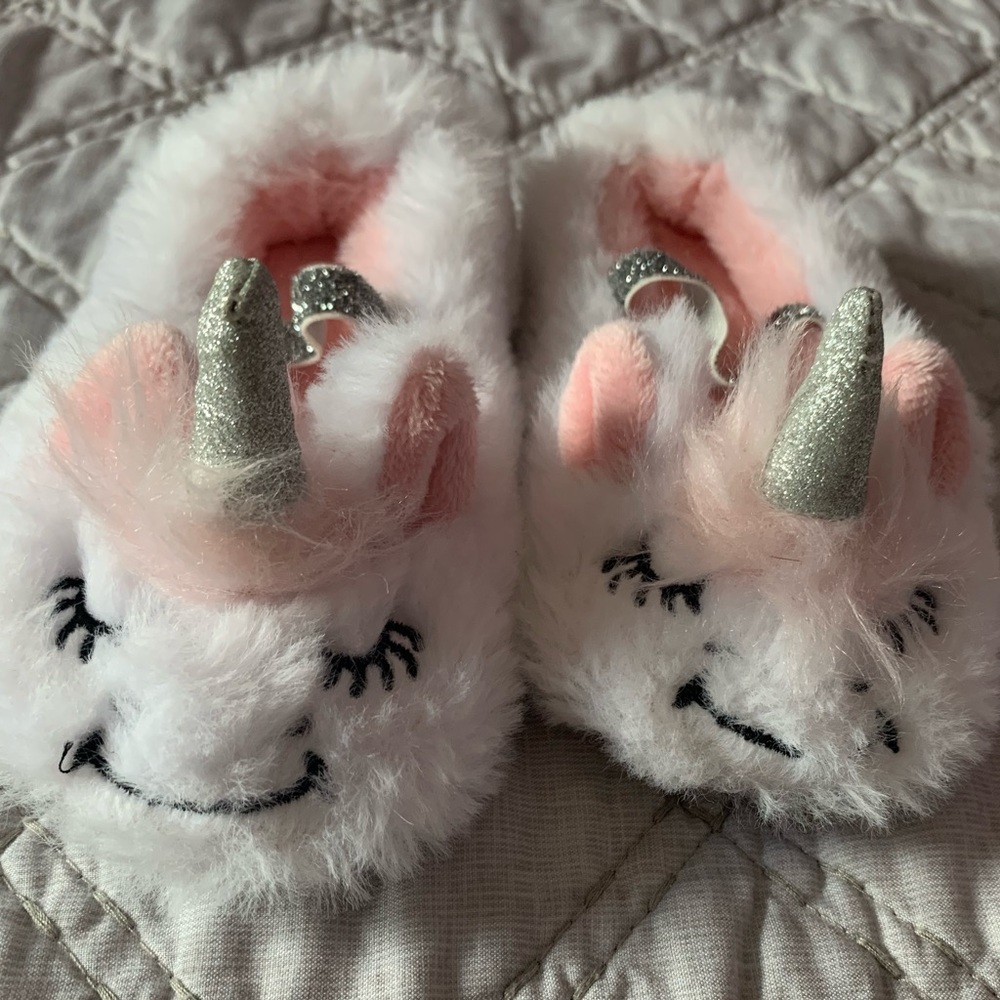 Slippers - Picture 2 of 2